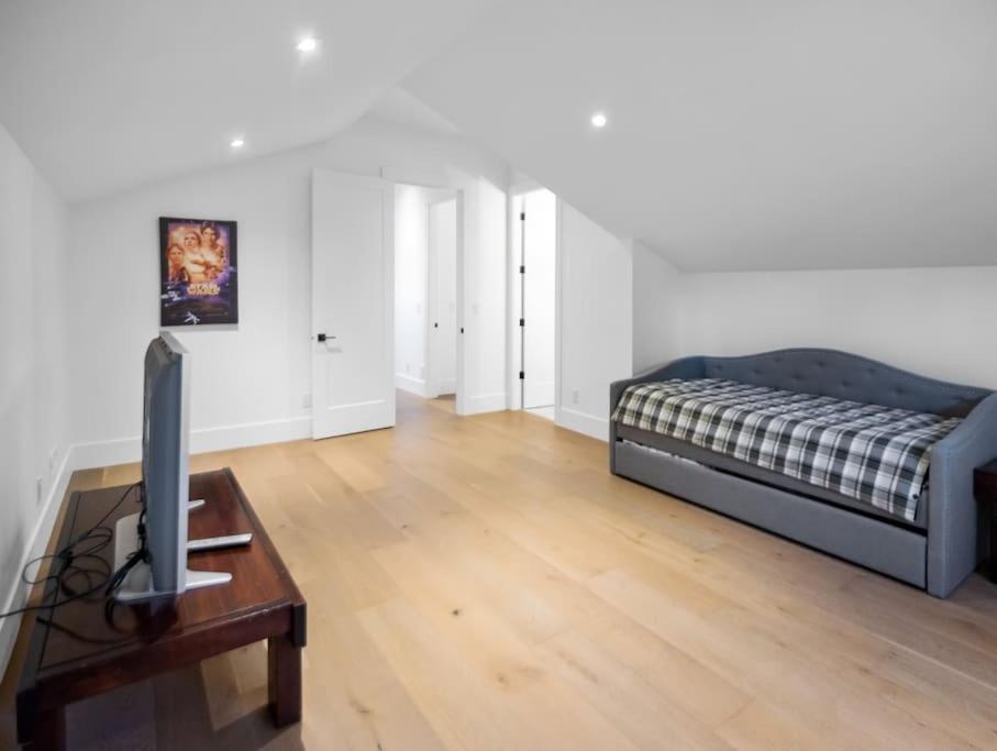 The Fernridge Estate: 5Bd Family Retreat! Villa Langley Buitenkant foto