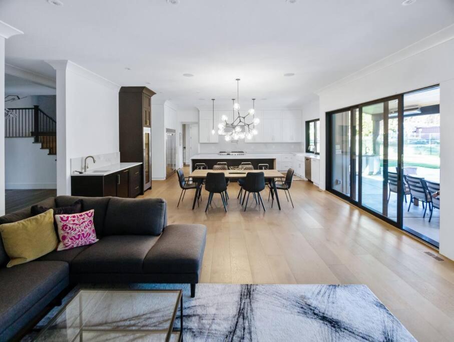 The Fernridge Estate: 5Bd Family Retreat! Villa Langley Buitenkant foto
