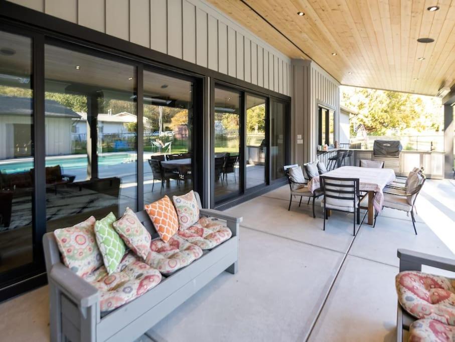 The Fernridge Estate: 5Bd Family Retreat! Villa Langley Buitenkant foto